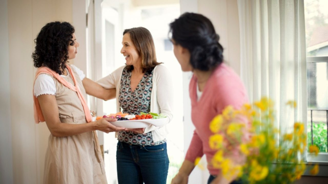 Cómo nació y por qué se celebra el Día del Vecino en Argentina